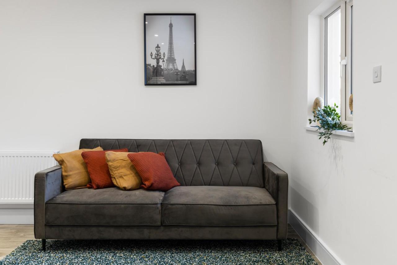 The HydeStar London Vivian Avenue 2-Bed Havenアパートメント エクステリア 写真